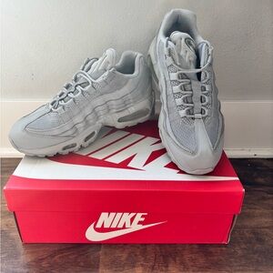 Nike Wolf Gray Air Max Sneakers